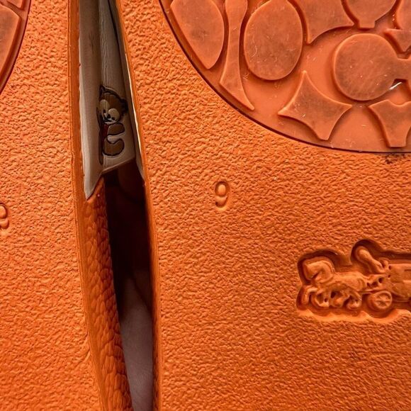 Coach Teddy Bear Udele Pool Slide Sandals Orange/Beige Size 9B - Picture 7 of 8